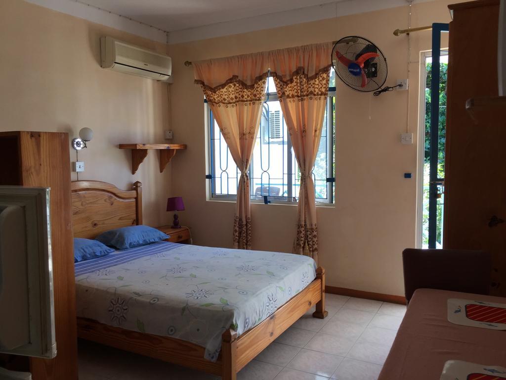 Pereybere Beach Apartments Kamer foto